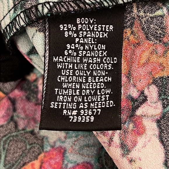 Nicole Miller ladies tank top - Picture 5 of 5